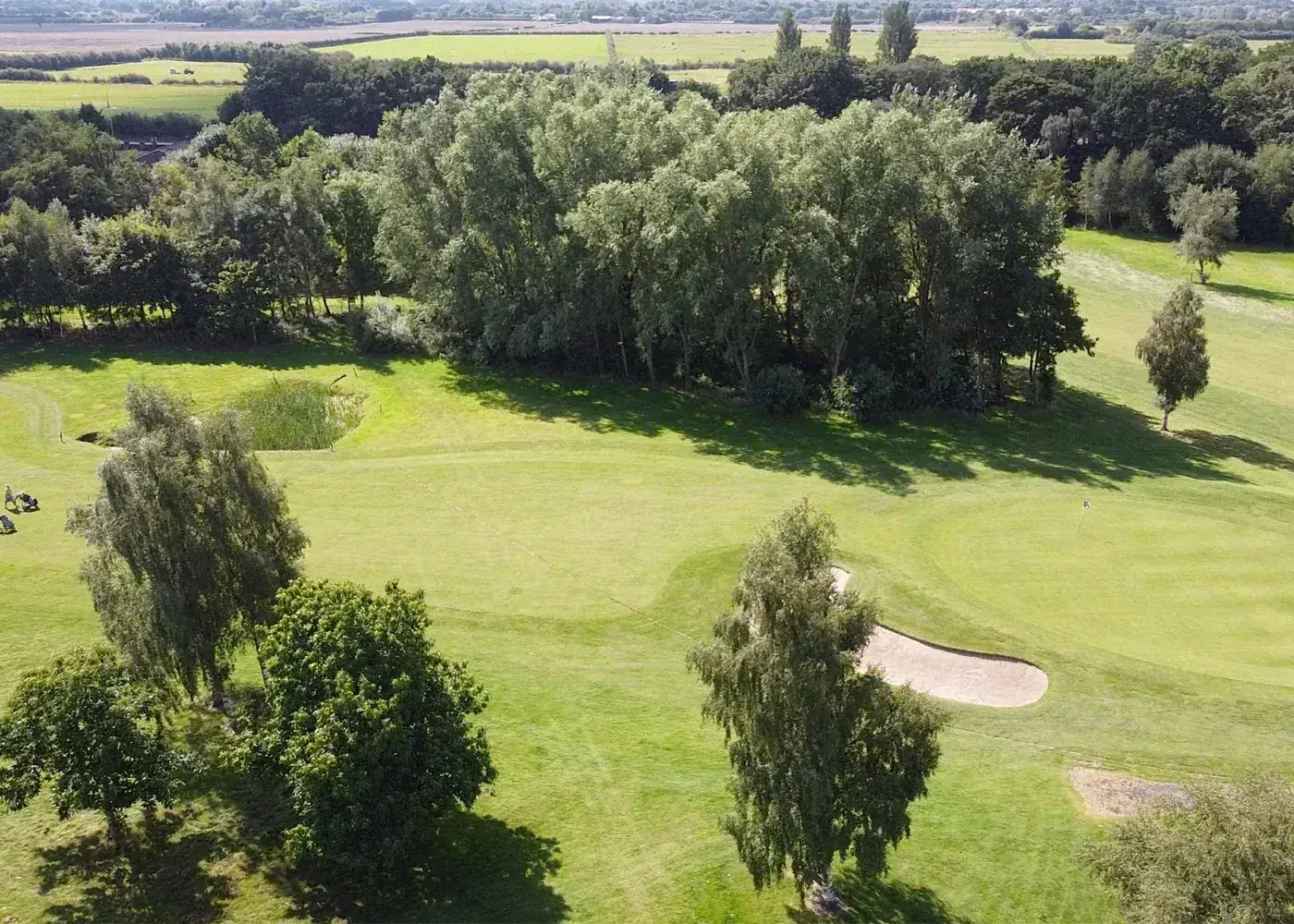 Approach shot to the green